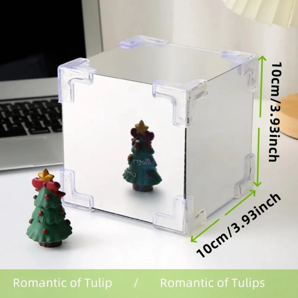 Cubo de Cristal Transparente con Tulipanes